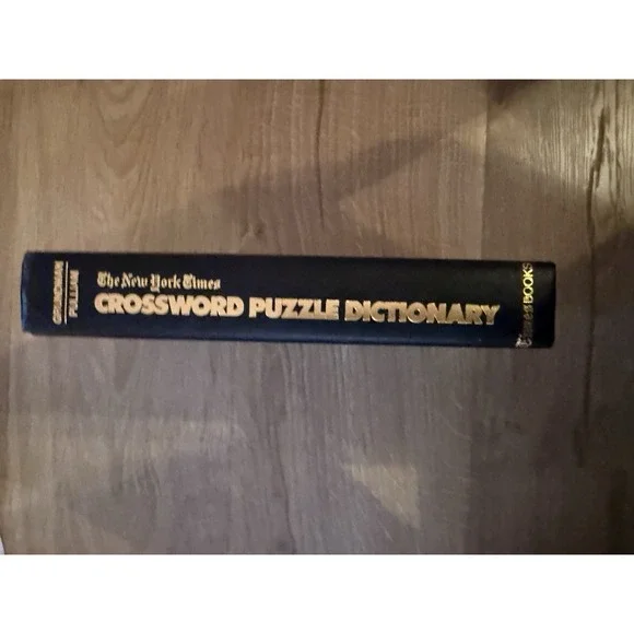 The New York Times Crossword Puzzle Dictionary Hardcover 1974 Vintage Hardcover - Picture 15 of 16